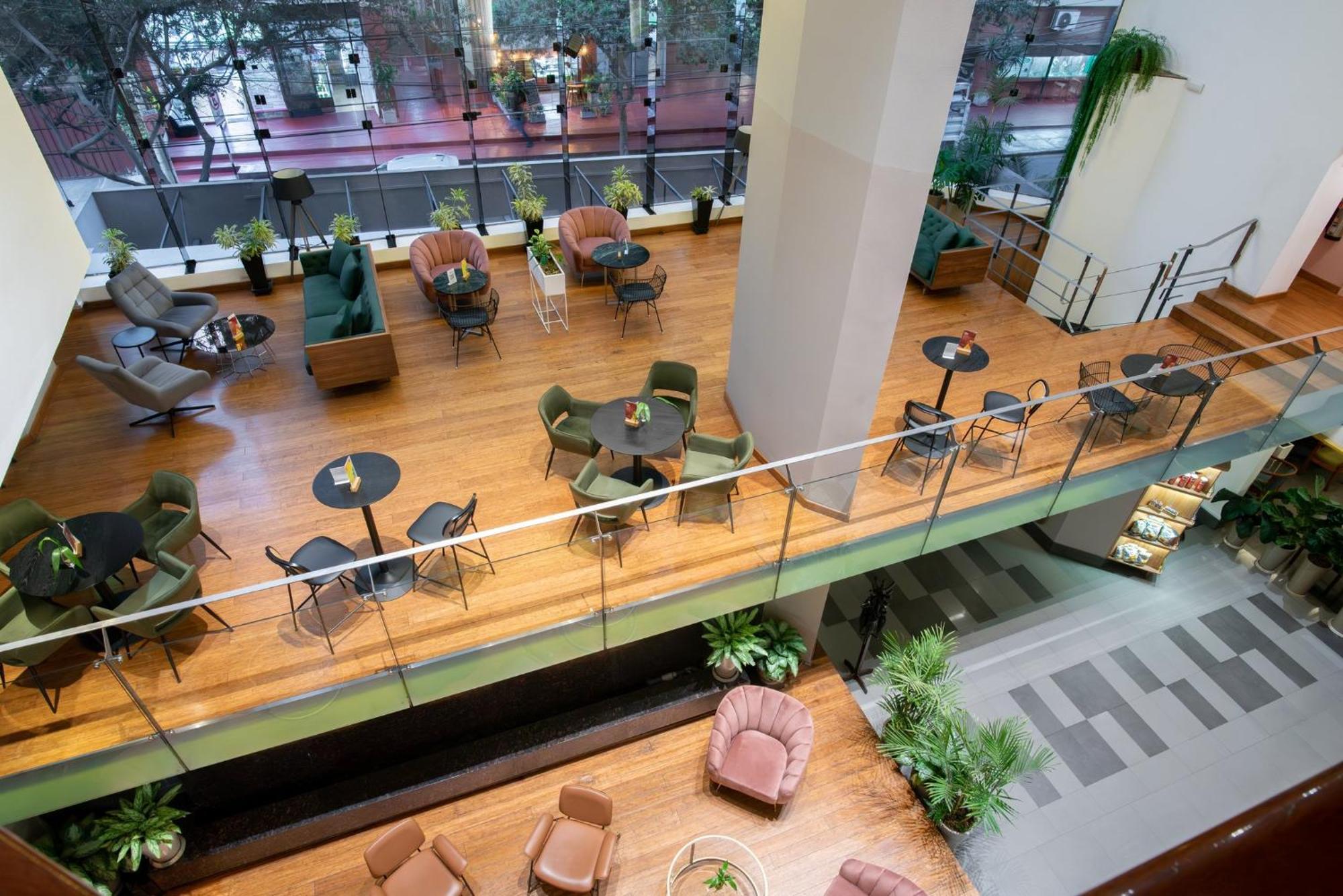 Отель Crowne Plaza Lima By Ihg Экстерьер фото The interior of the hotel
