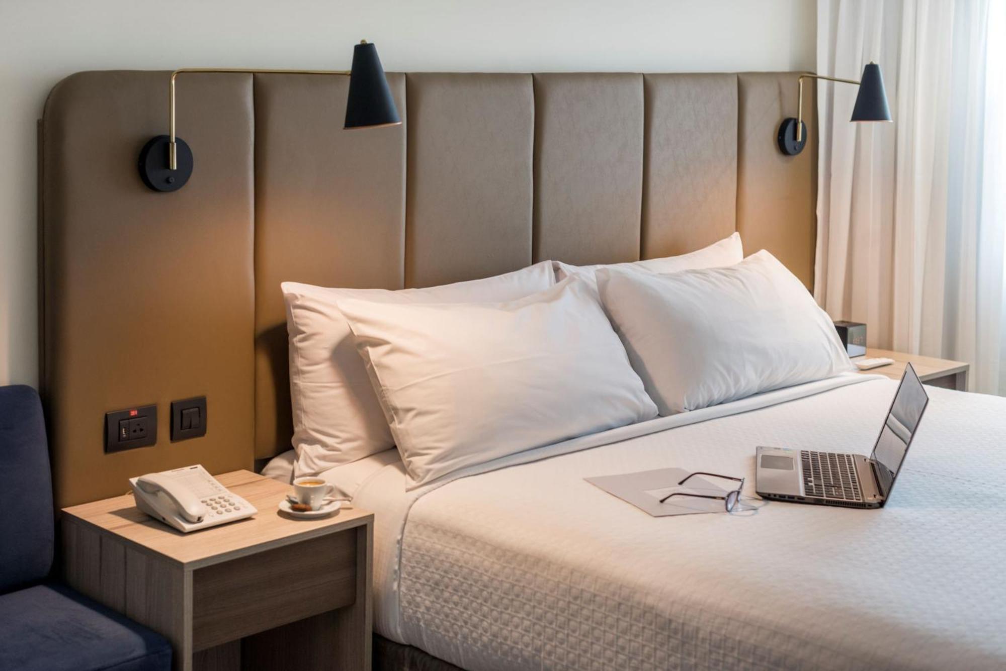 Отель Crowne Plaza Lima By Ihg Экстерьер фото
