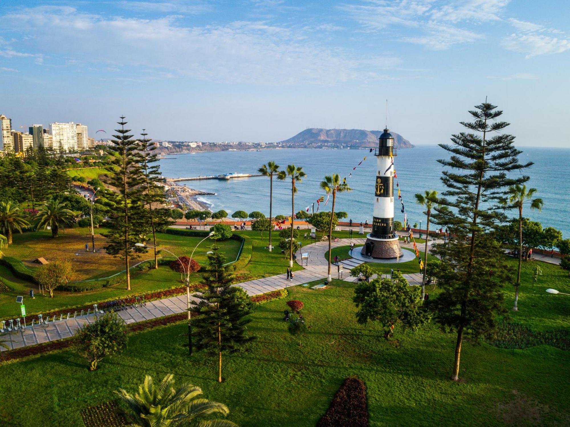 Отель Crowne Plaza Lima By Ihg Экстерьер фото La Paloma Lighthouse